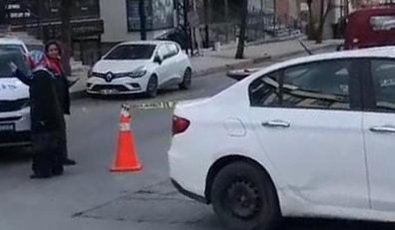 Beylikdüzü'nde kaldırımda el bombası bulundu