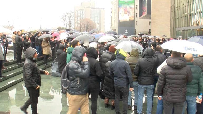 Ferdi Tayfur için AKM'de tören düzenleniyor