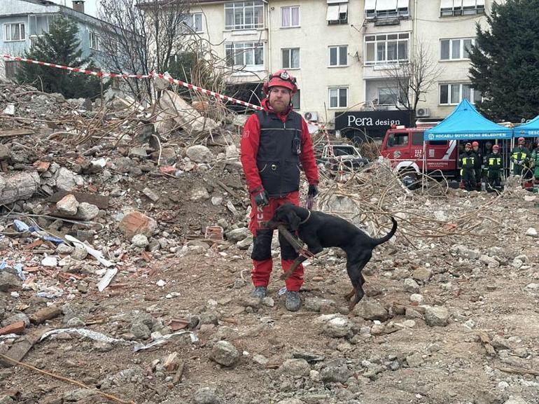 Yalova'da 350 kişilik arama- kurtarma ekibiyle deprem tatbikatı