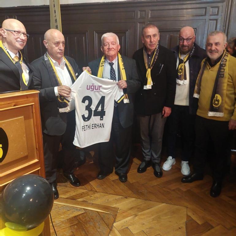 İstanbulspor'un 99'uncu kuruluş yılı kutlandı