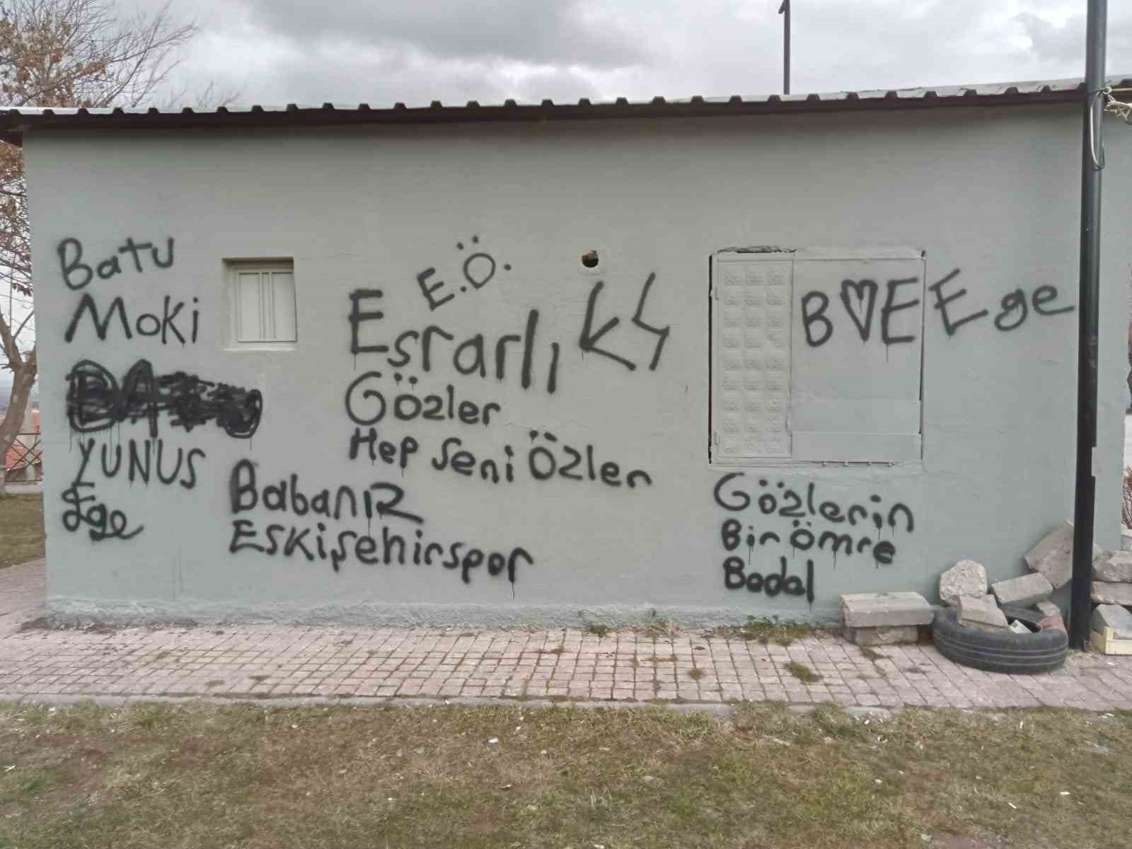 Erenköy Mahalle’sinde vandallık sorunu